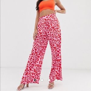 🆕 ASOS Wide Leg Animal Print Pants